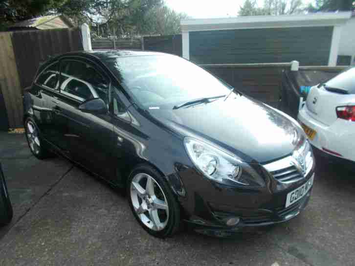 Opel Corsa 1.4i 16v 2010 sri with