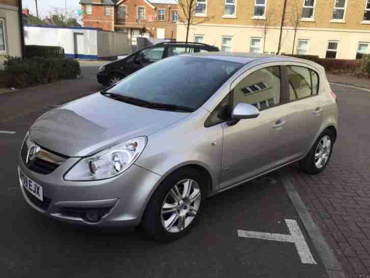 Vauxhall/Opel Corsa 1.4i 16v ( a/c ) 2010MY Design