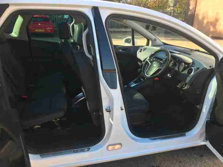 Vauxhall/Opel Meriva 1.7CDTi 16v ( 100ps ) ( a/c ) auto 2011MY SE