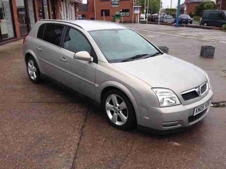 Vauxhall Opel Signum 2.0DTi 16v 2003MY Elegance