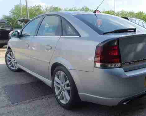 Vauxhall/Opel Vectra 1.8 SRI