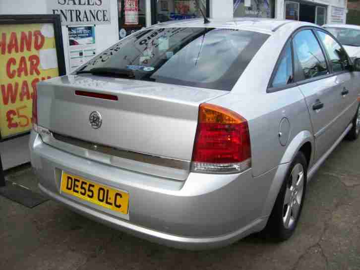 Vauxhall/Opel Vectra 1.8i 16v 2005MY Club