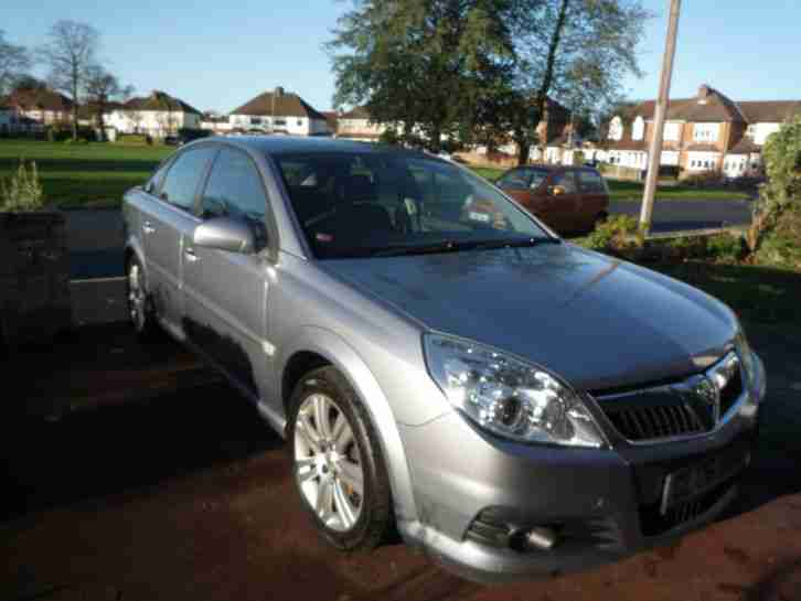 Vauxhall Vectra 1.8. Vauxhall car from United Kingdom
