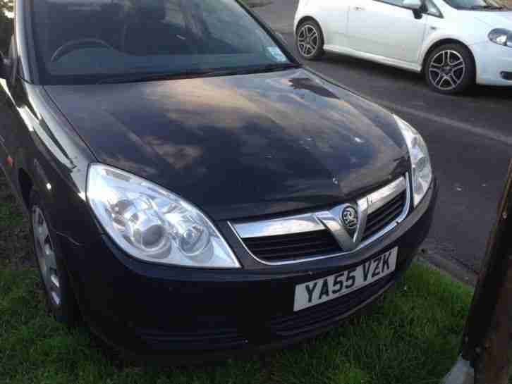 Vauxhall Vectra 1.8 Life. YA55VZK. Black.