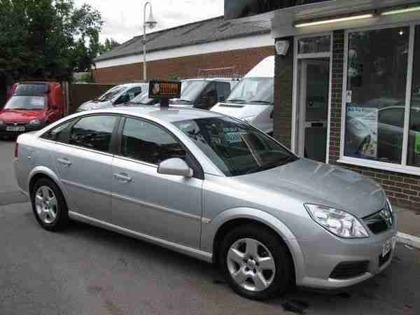 Vauxhall Vectra 1.8i VVT Exclusiv Hatchback 2006, 91874 miles, &pound;2995