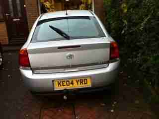 Vauxhall Vectra 2.0DTi 04