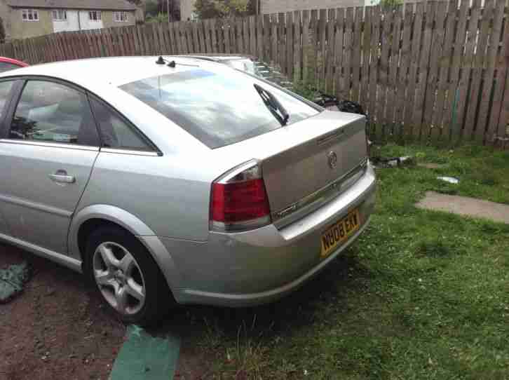 Vauxhall Vectra Exclusive 1.9 120bhp