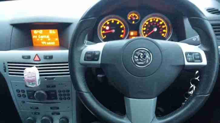 Vauxhall astra 1.6 sxi semi automatic