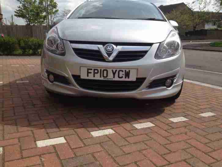Vauxhall corsa sri