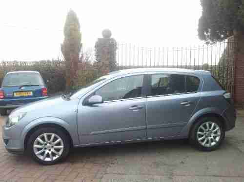 Vauxhall l Astra 5DR 1.8i 16v AUTOMATIC H/LEATHER 2005 Design LONG/MOT V G C