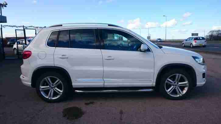 Volkswagen Tiguan 2.0TDI ( 140ps ) 4Motion BlueMotion Tech DSG 2013MY R Line