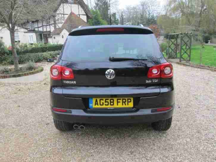 Volkswagen Tiguan 2.0TDI (170PS) Sport 4Motion Station Wagon 5d 1968cc