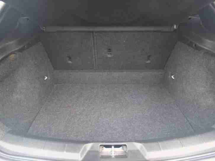 Volvo V40 2.0TD D2 Nav Geartronic GOOD / BAD CREDIT CAR FINANCE £62 P/W