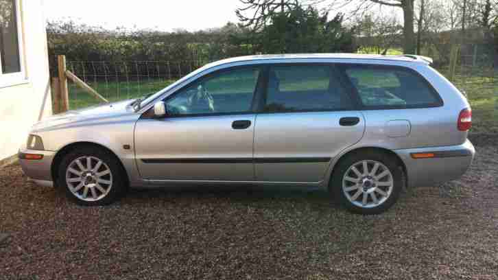 V40 2.0l Sport, Spares or Repair