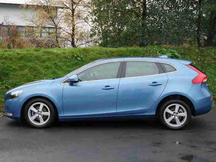 Volvo V40 D2 SE 5dr