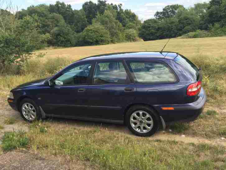 V40 Estate 1.8 NO RESERVE