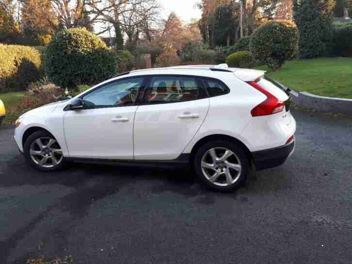 Volvo V40 cross country Lux 2015 Auto