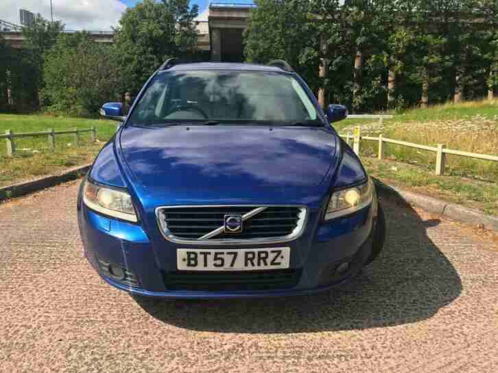 Volvo V50 2.0D ESTATE FSH LEATHER CLIMATE CHEAP RUNNER NEW SERVICE BARGAIN BUY