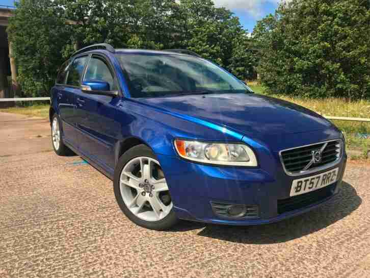 Volvo V50 2.0D ESTATE FSH LEATHER CLIMATE CHEAP RUNNER NEW SERVICE BARGAIN BUY