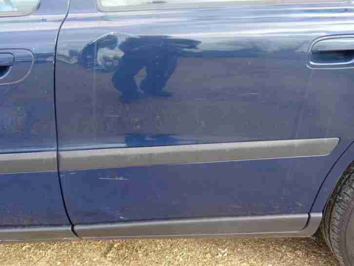 Volvo V70 2.4 (140bhp) 7 SEAT Estate. 2 Owners 111k Miles With S/History