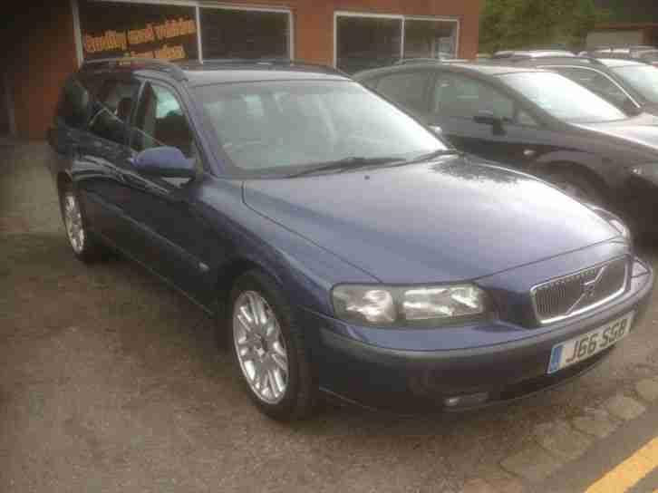 Volvo V70 2.4 D5 SE 5dr DIESEL - ESTATE - F.S.H