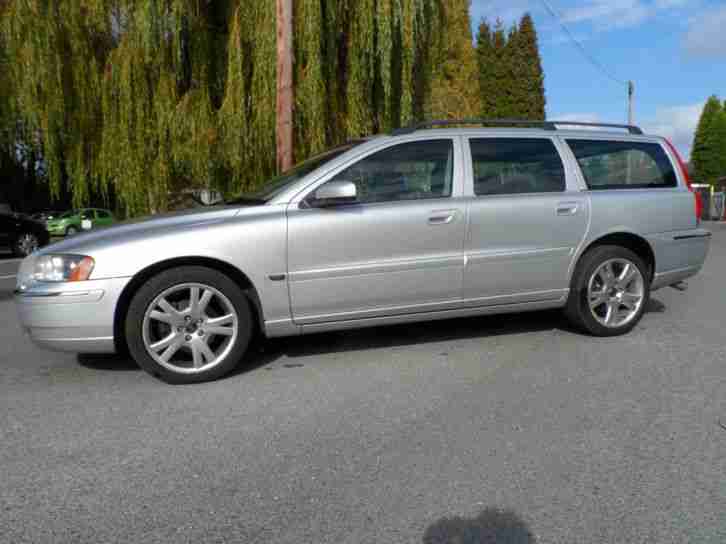 Volvo V70 2.4 D5 SE ESTATE 185BHP 55 PLATE FACE LIFT MODEL ONE OWNER