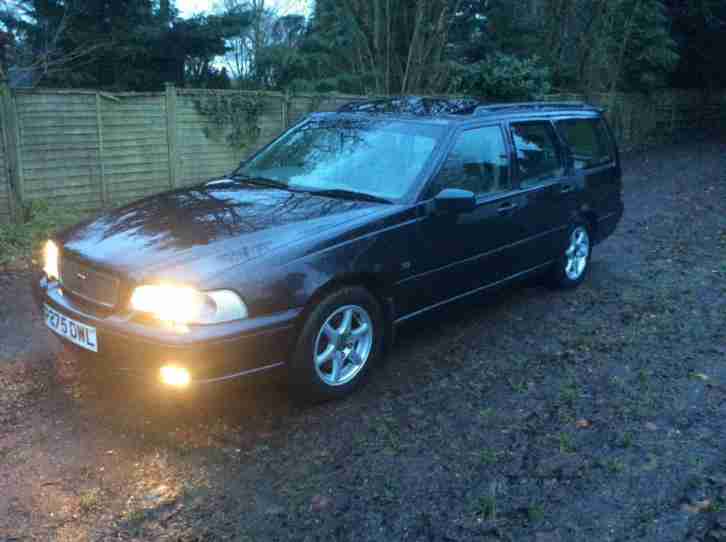 V70 2.5 TDi Turbo Diesel Estate Full
