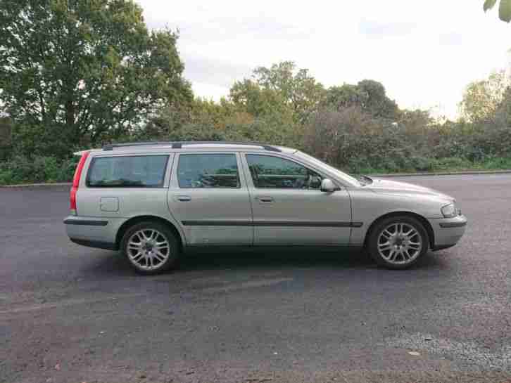 Volvo V70 T5 Estate 2.3 turbo 5 cylinder 2002