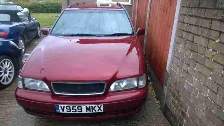 Volvo V70 XT 2.5 Diesel TDI classic Estate Manual, leather, alloys