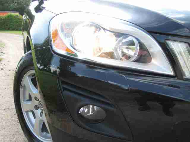 Volvo XC60 2.4D ( 175ps ) Geartronic AWD, DRIVe SE