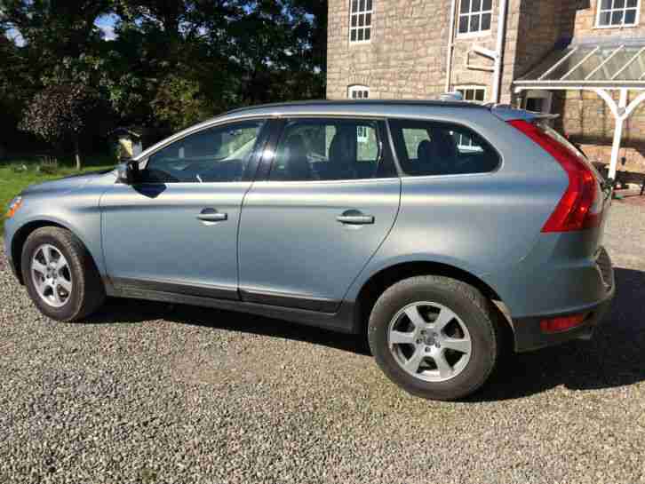 Volvo XC60 D5 AWD SE Automatic 205bhp Diesel – 59 Reg 93k miles