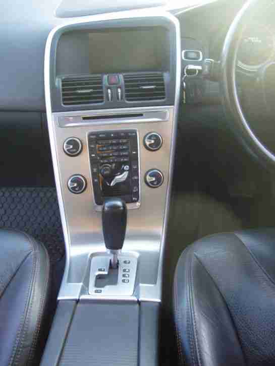 Volvo XC60 D5 AWD SE-LUX '10