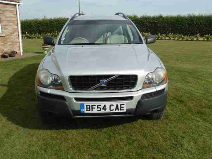 Volvo XC90 2.4 geartronic D5 SE (FULL SERVICE HISTORY)