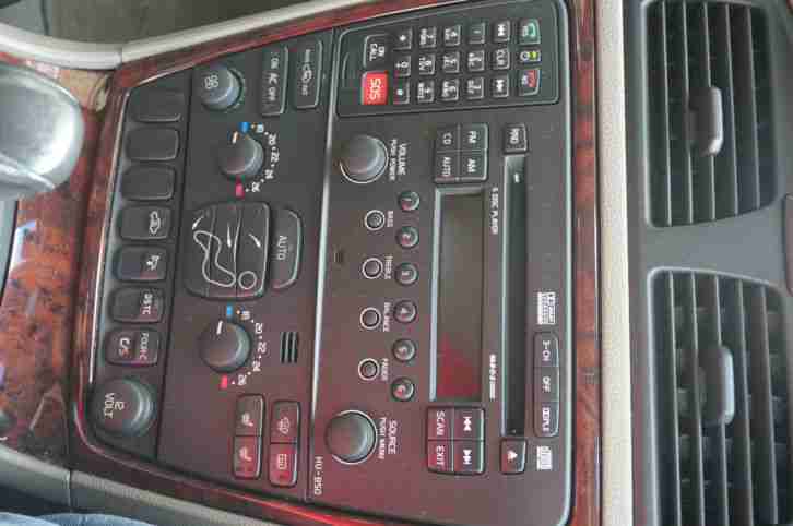 Volvo xc70 SE LUX 185 BHP 7 seater with Comms Pack