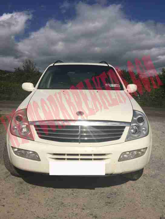 WHITE Ssangyong Rexton 2.7TD Commersial 4WD RX 270 SX IRISH REG GOOD EXPORT