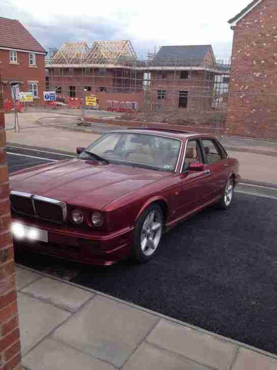 XJ40 TWR 3.2S XJR Spares or Repairs Barn Find Replica modified drift track