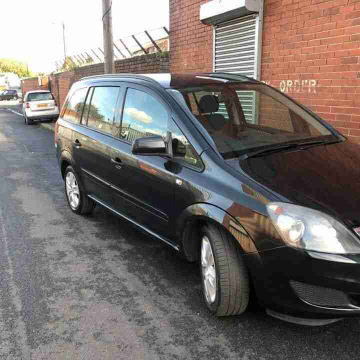 Zafira 1.8 i VVT 16v Exclusiv 5dr
