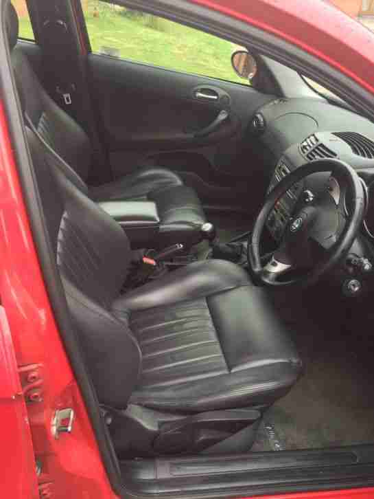 alfa Romeo 147 1.9 JTD lusso diesel car 5 door family hatch back