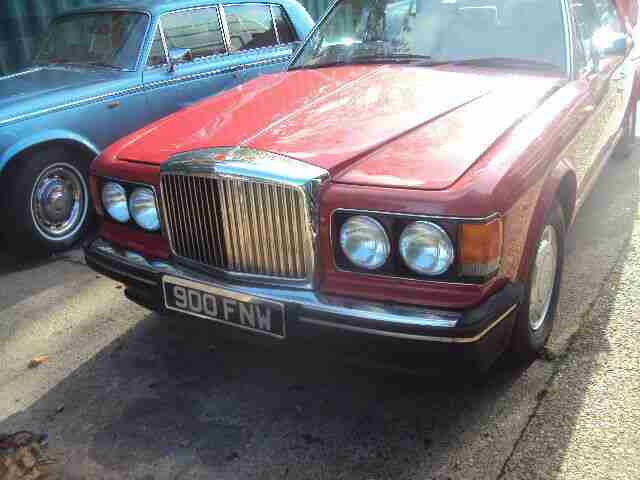 MULSANNE TURBO R WITH PRIVATE REG