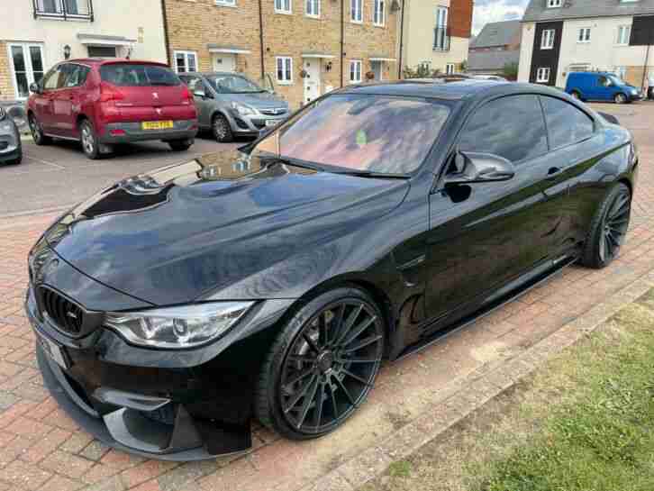 BMW M4 Sapphire Black PX