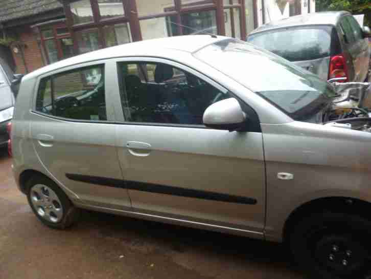 breaking 09 kia picanto