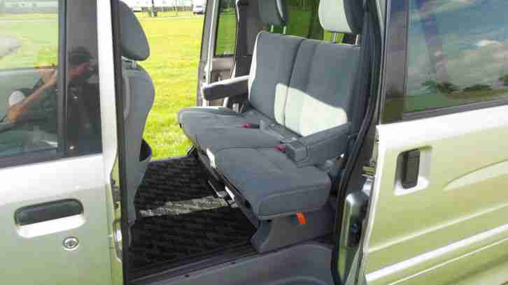 Daihatsu Atrai 7. Daihatsu car from United Kingdom