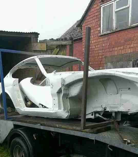 datsun 240z shell restoration.