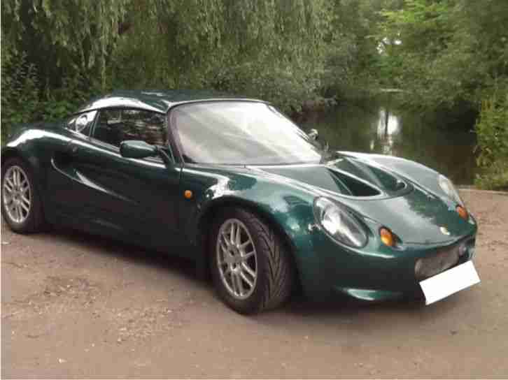 Excellent example of a reliable 2000 Lotus ELISE S1 in metallic green