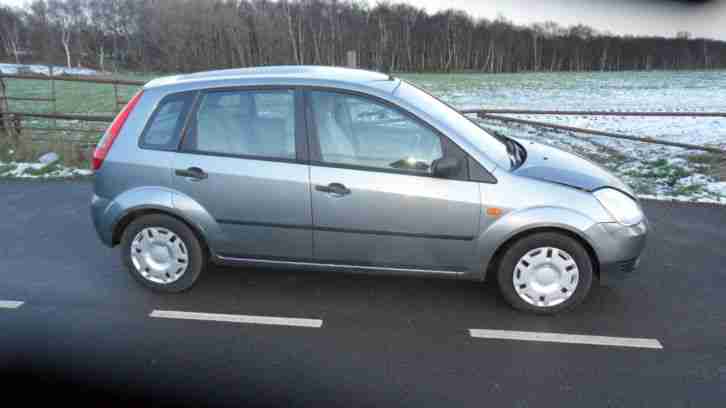 ford fiesta lx 5 door 2002 in silver