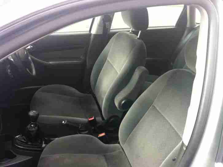 ford focus 1.8 tdci ghia