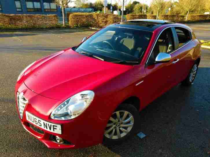 Giulietta 2015 Business Edition with Panoramic Glass Sunroof