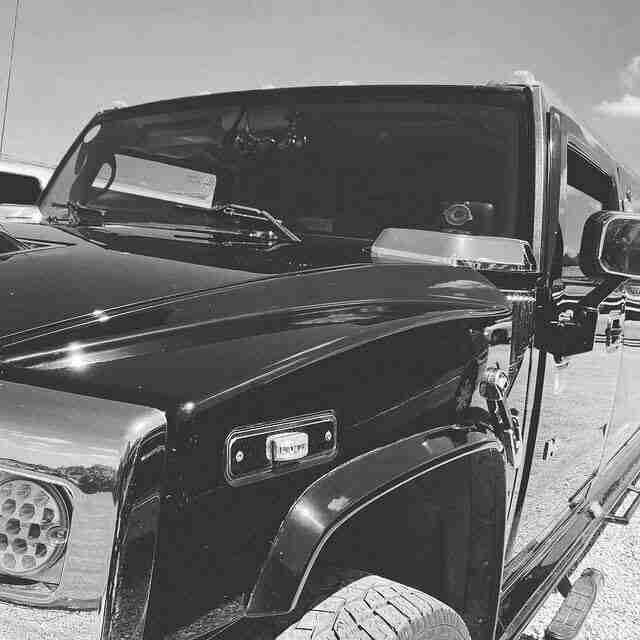 H2 Hummer limousine - 16 seater - unique interior