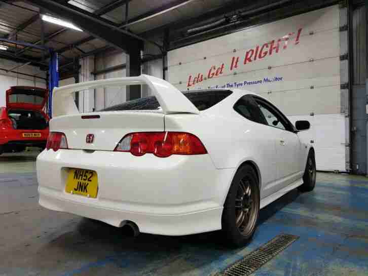 HONDA INTEGRA DC5 WITH GOODIES 253 BHP