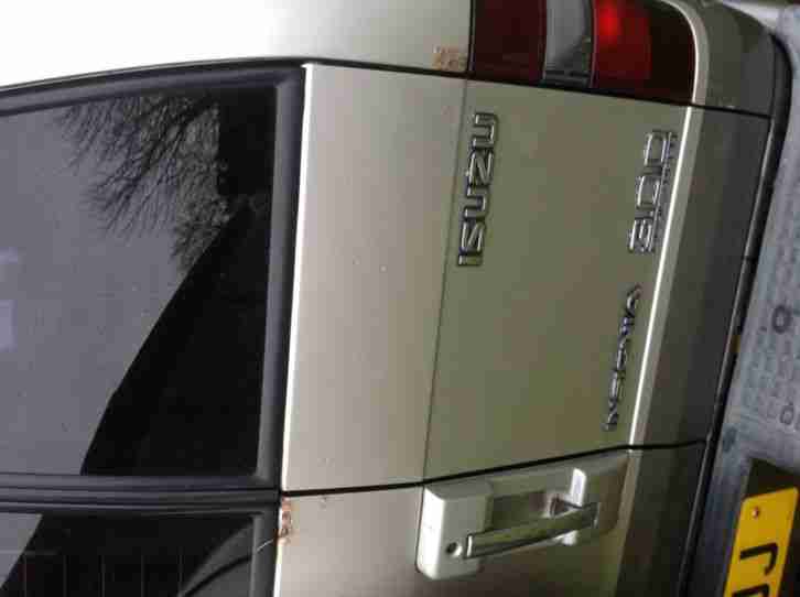 isuzu trooper Isignia 3 ltr diesel (please read description carefully).RELISTED!